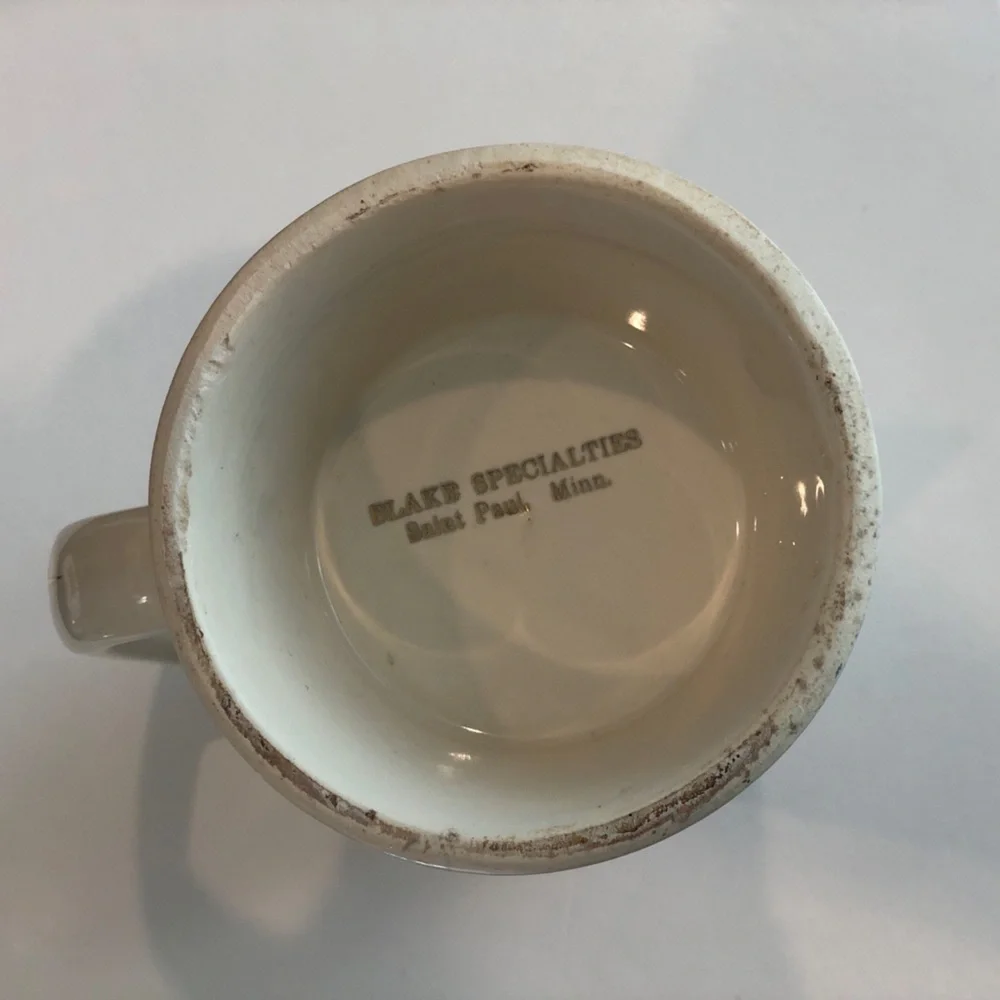 Vintage Schmidt Ceramic Beer Stein Mug in Cream with Red Logo - Picture 7 of 9
